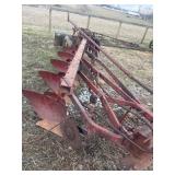 International 5 bottom plow