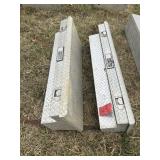 Pair of side mount  tractor supply 4ft boxes no