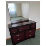 Dresser w/mirror 44x32x18