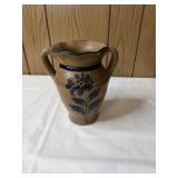 Pottery vase 7'
