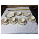 Vtg Homerlaughlin dishes A48N8