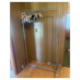 Clothes rack