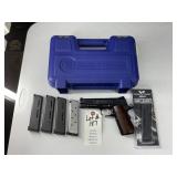 Smith & Wesson SW1911SC .45Auto