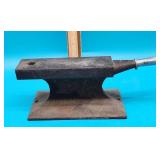 Metal Anvil with Handle