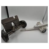 Nylint Toy Howitzer Cannon with Plastic Trailer