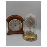 David Dakota quartz clock and Timex clock