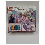 LEGO Disney Frozen II Anna and Elsa's Storybook  4