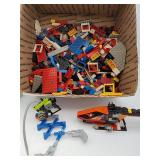 Loose LEGO bricks and assorted pieces