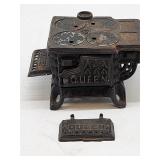 Queen Cast Iron Toy Stove with Door Panel