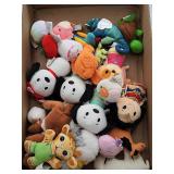 Plush Toys With Animals and Characters