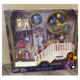 Disney WISH Kingdom of Rosas Character Set