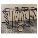 Metal Basket & Saccharin Soluble Gluside Container