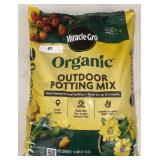 Miracle-Gro Organic Outdoor Potting Mix