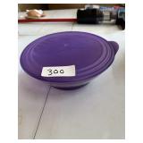 Tupperware bowl (purple)