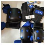 Razor knee/wrist pads