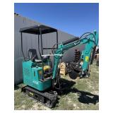 CFG industrial H15R mini skid steer, fixed thumb.