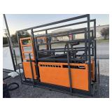 Land Honor LHR-CSC10, 10' cattle Squeeze chute.