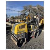 Dynapac CC900G smooth wheel roller. Gas engine.