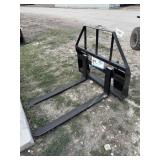 AGT SAII100, skid steer pallet forks.
