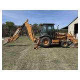 2011 Case Backhoe extenda-hoe 2150 hrs.  More