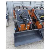 Land Honor Model LHR-ME380X2 Mini Skid Steer