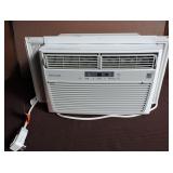 Frigidaire, 8000 BTU Window Mount Air Conditioner