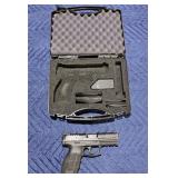 Heckler & Koch VP40, .40 S&W