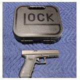Glock 21 Gen 4, .45 Auto