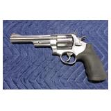 Smith & Wesson Model 629-6, 44 Magnum