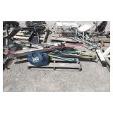 Skies qty 5 w/ poles