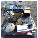 Pressure Cooker, Lights, Small Cooler