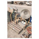 large shop flood lights qty 2