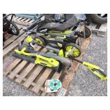 Ryobi yard tools / Leaf blower / Times 2 weed