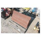 Skid steer bucket