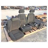2008 Chev Silverado Seats