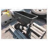 Seed / Fertilizer spreader