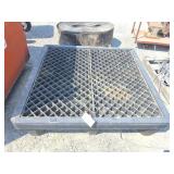 Containment Pallet