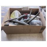 Gate wheel / pry bar / safety goggles / antlers