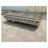 Vulcan 72ï¿½ gas thermostatic griddle grill