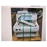 New Oliver countertop bread slicer