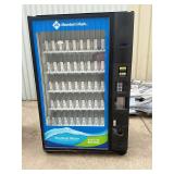 Bevmax refrigerated crane vending machine