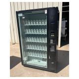 Bevmax refrigerated bottle crane vending machine