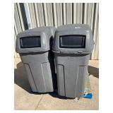 Toter commercial trash can