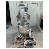 Hobart 140qt Legacy mixer