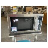Amana commercial microwave