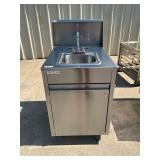 Qualserv portable hand sink with hot water
