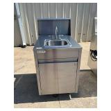Qualserv portable hand sink with hot water