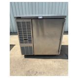 Perlick 36' Refrigerated Back Bar Cooler