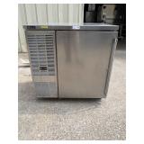 Perlick 36' Refrigerated Back Bar Cooler