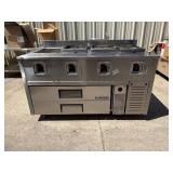 True Refrigerated Chef Base w/ 4-Top Hot Food Well